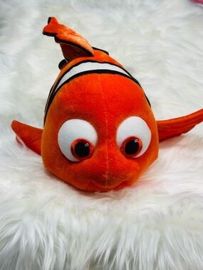 Disney Orange & White Clownfish Plush Toy Finding Nemo